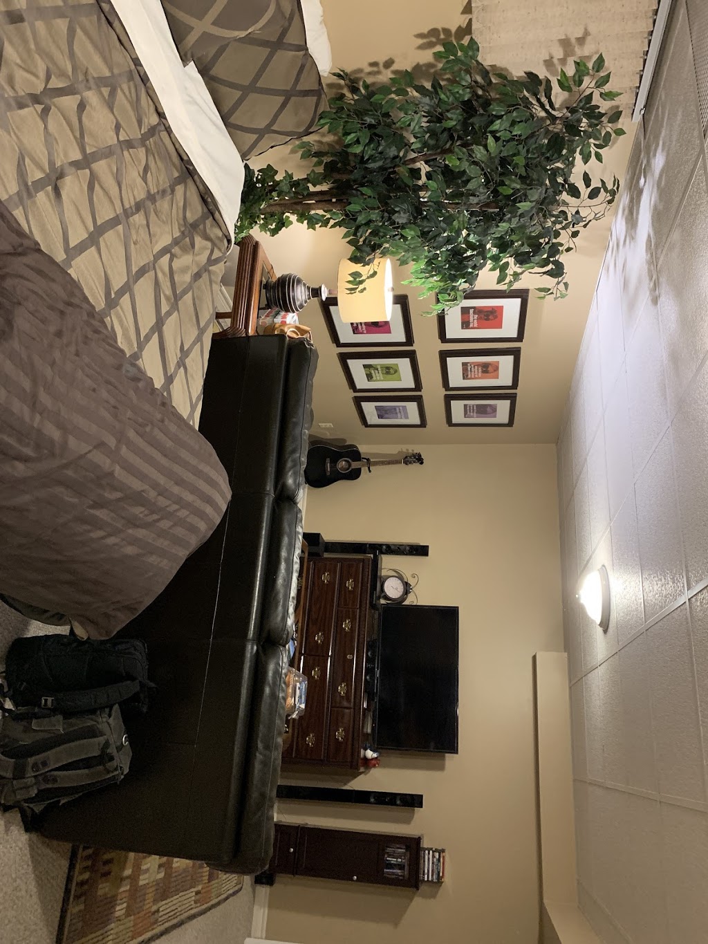 The Glen Huron Inn | 1977 Simcoe County Rd 124, Glen Huron, ON L0M 1L0, Canada | Phone: (705) 441-2235