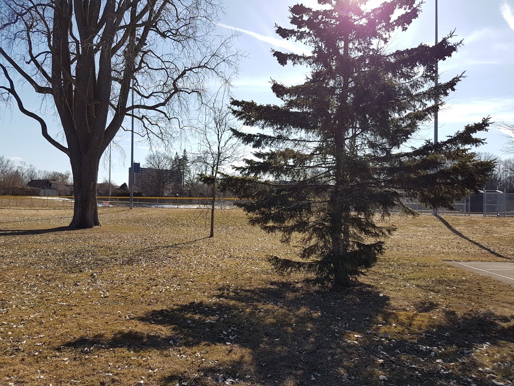 West Lions Park | 20 Granville St, London, ON N6H 2B1, Canada | Phone: (519) 661-5575