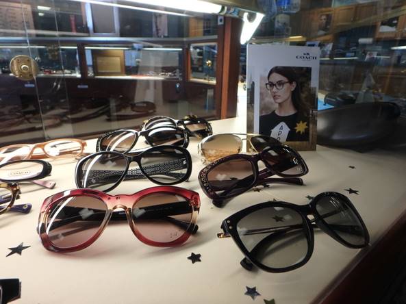 Sterling Optical | 1202 Niagara Falls Blvd, Tonawanda, NY 14150, USA | Phone: (716) 833-7766