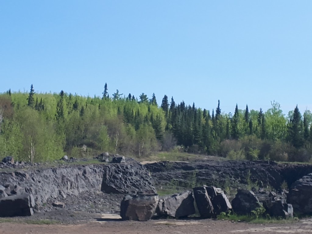 Whitefish Lake Resort Cedar Sites Rd, Nolalu, ON P0T 2K0, Canada