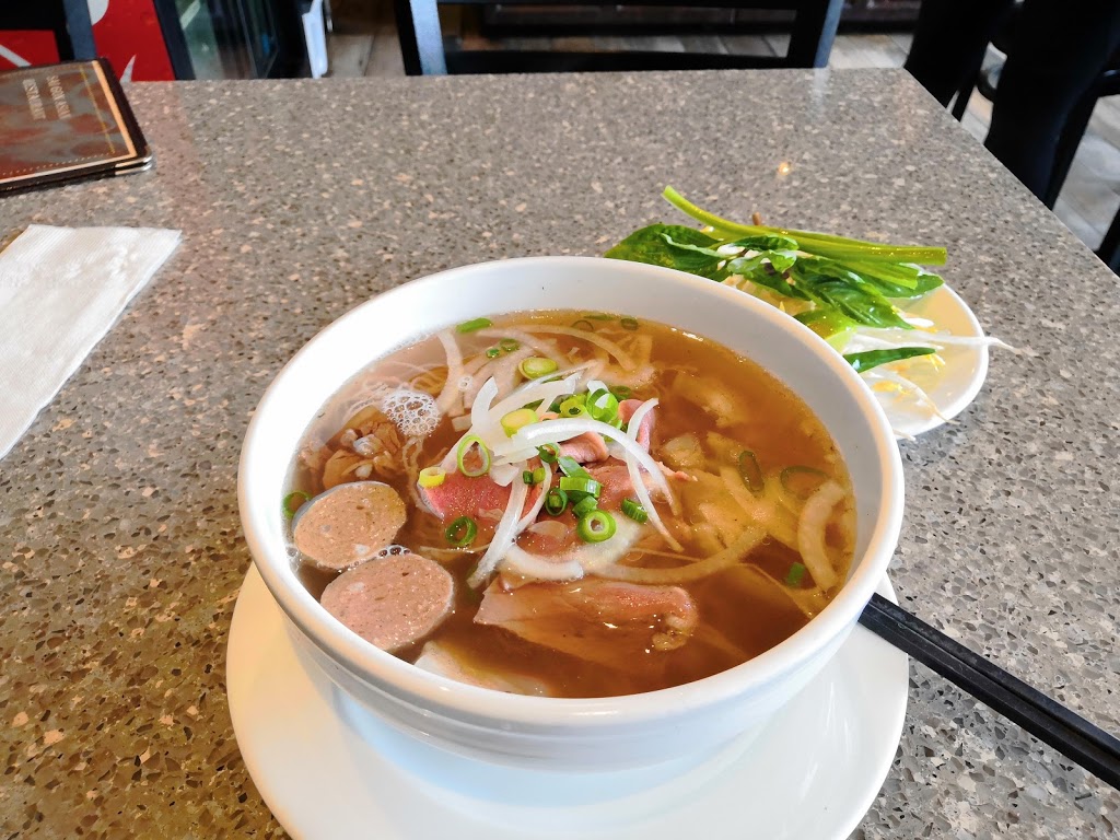 Saigon Restaurant | 1024 King St W, Hamilton, ON L8S 1L3, Canada | Phone: (905) 528-1096