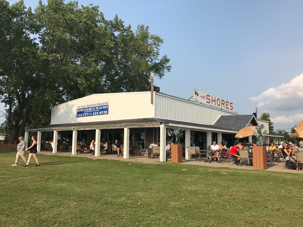 The Shores Waterfront Restaurant | 2 Detroit St, North Tonawanda, NY 14120, USA | Phone: (716) 693-7971