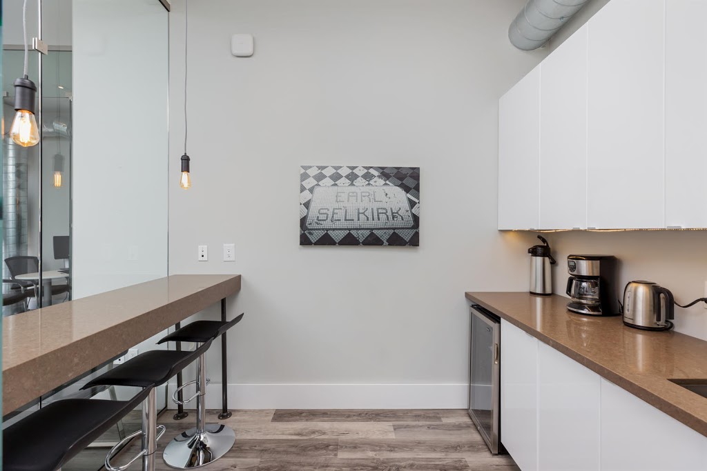 iPro Realty Ltd., Brokerage | 3079 Dundas St W Unit B, Toronto, ON M6P 1Z9, Canada | Phone: (416) 604-0006