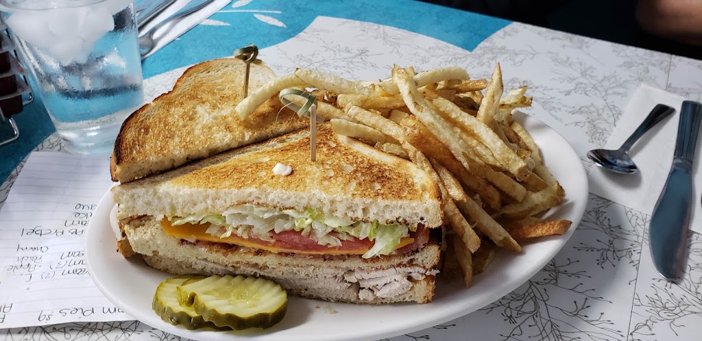 Hilltop Diner Cafe | 23904 Fraser Hwy, Langley City, BC V2Z 2K8, Canada | Phone: (604) 514-9424