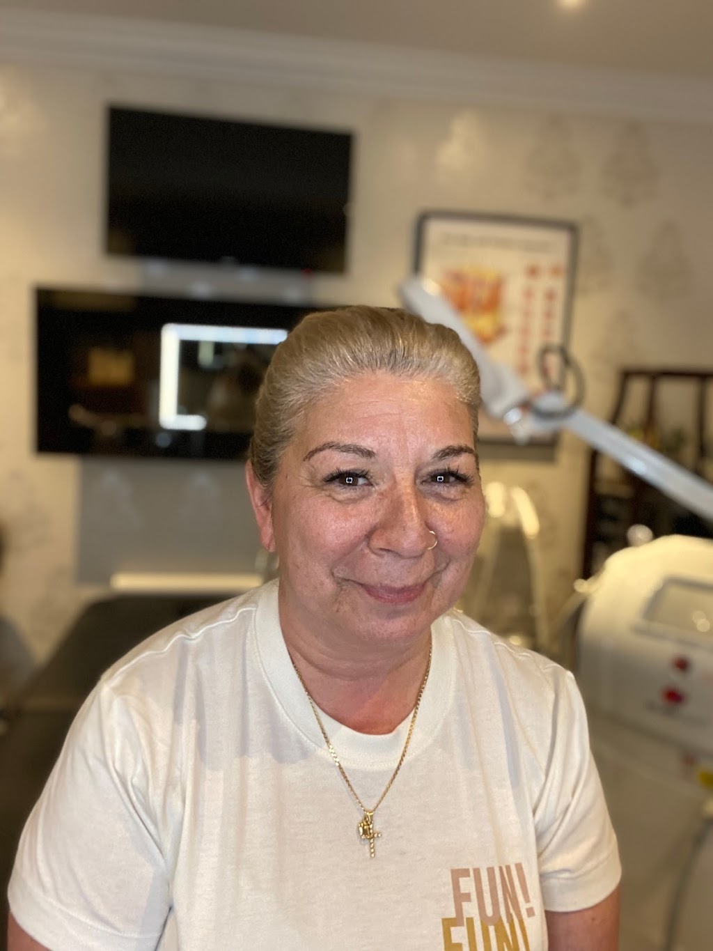 Universal Laser Treatments Inc | 16 Longhouse St, Vaughan, ON L4L 4Z3, Canada | Phone: (647) 278-2211