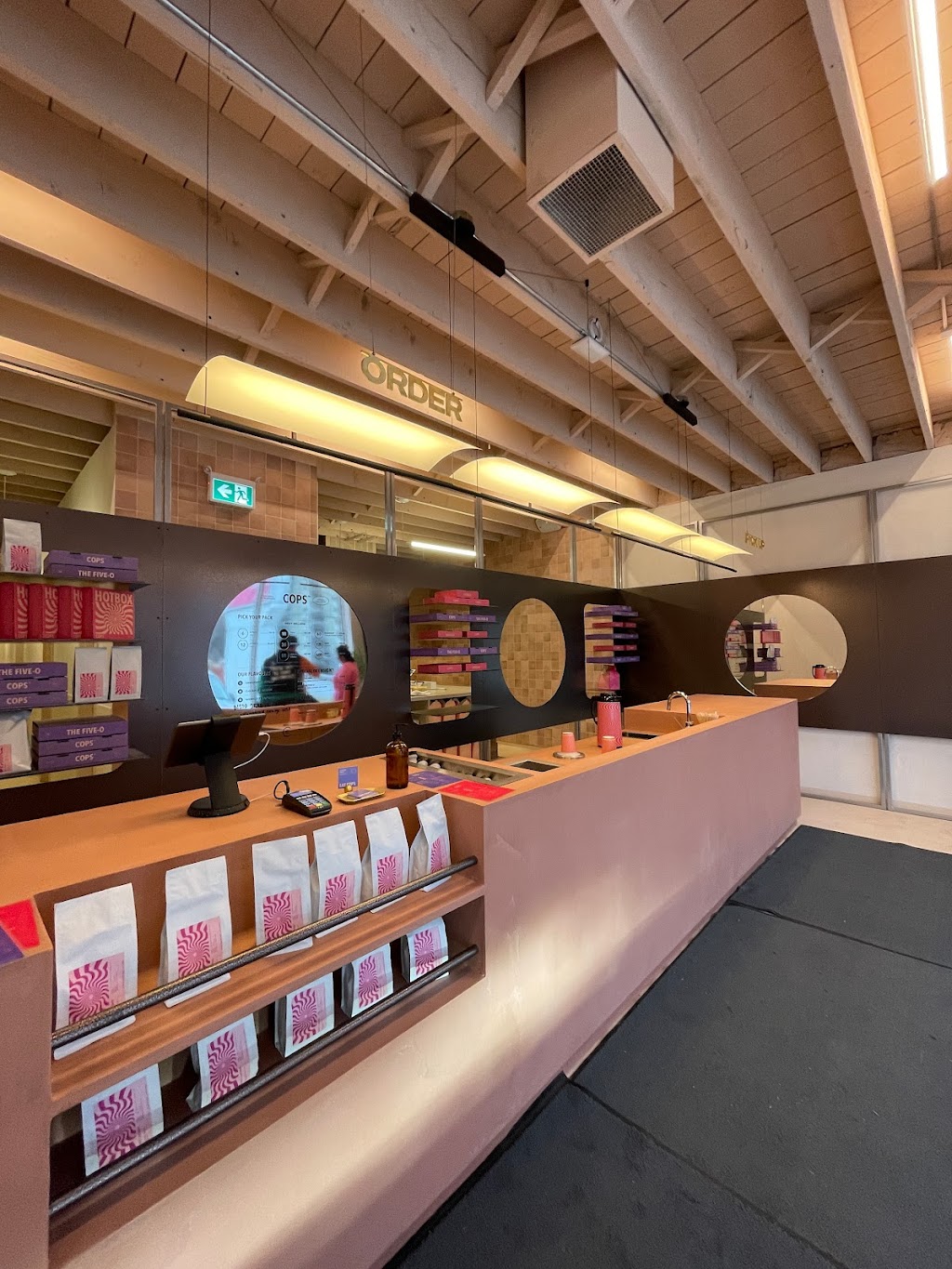 Cops Coffee & Doughnuts | 3011 Dufferin St, North York, ON M6B 3T4, Canada | Phone: (416) 551-9195