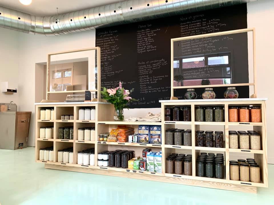 Les semeurs | 38 Rue du Prince Arthur, Saint-Lambert, QC J4P 1X2, Canada | Phone: (450) 673-0948