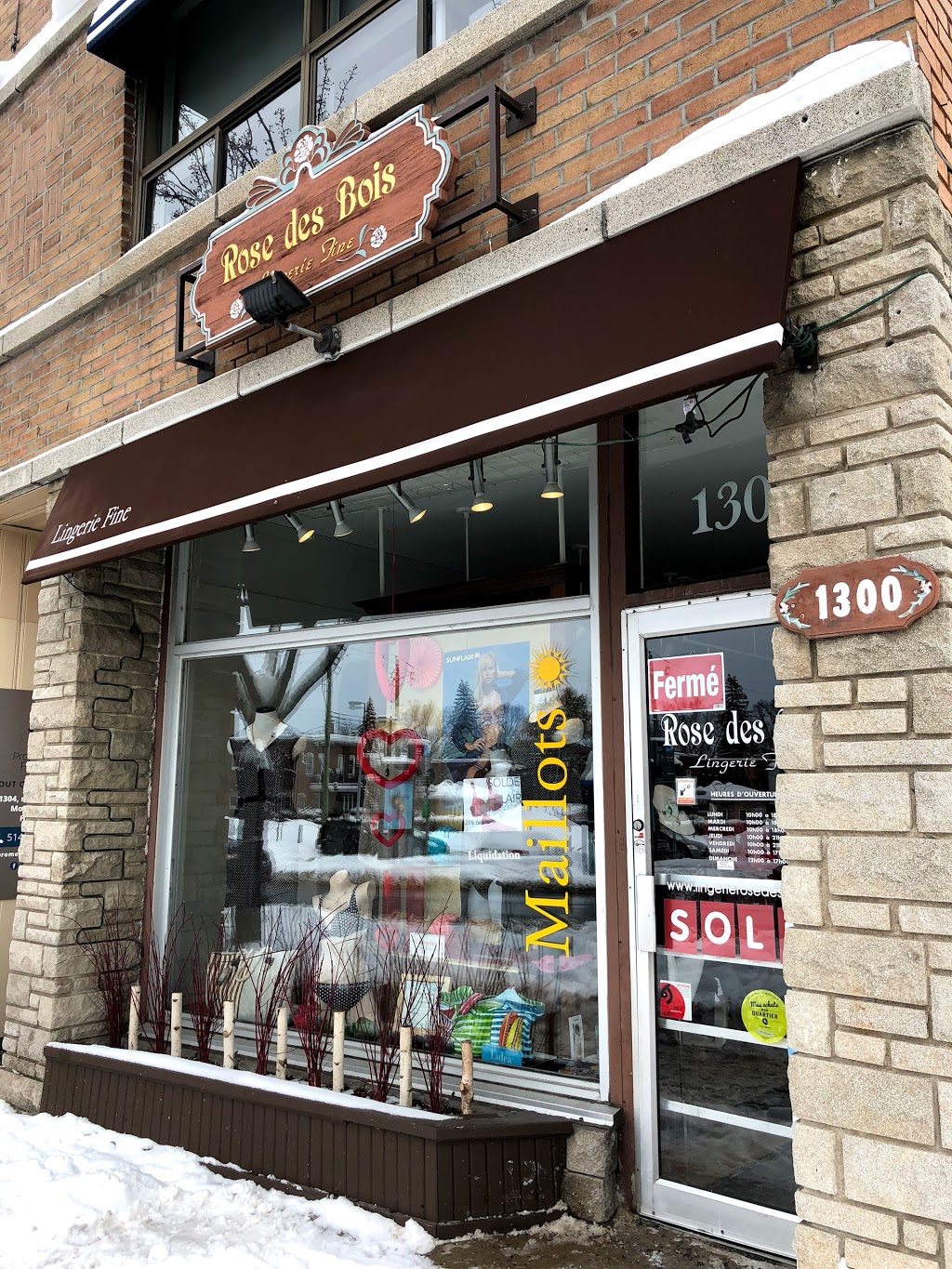 Rose Des Bois Inc | 1300 Rue Fleury E, Montréal, QC H2C 1R3, Canada | Phone: (514) 387-7834