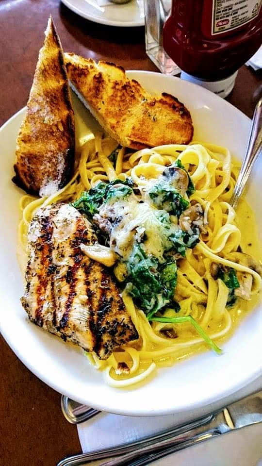 White Spot | 20855 Lougheed Hwy, Maple Ridge, BC V2X 2R2, Canada | Phone: (604) 467-3911