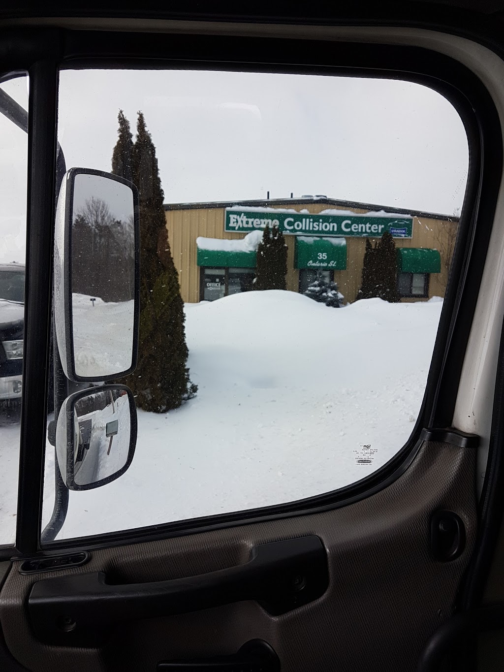 CK Collision Centre | 35 Ontario St, Orillia, ON L3V 6H1, Canada | Phone: (705) 329-3999