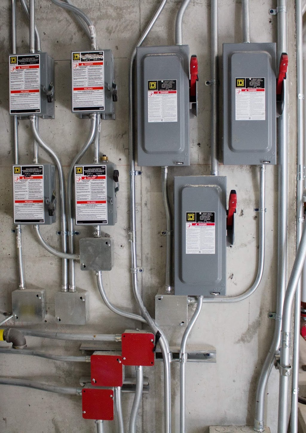 Sunrise electric inc. | 16 Rosemount Dr, Scarborough, ON M1K 2W8, Canada | Phone: (416) 826-8384