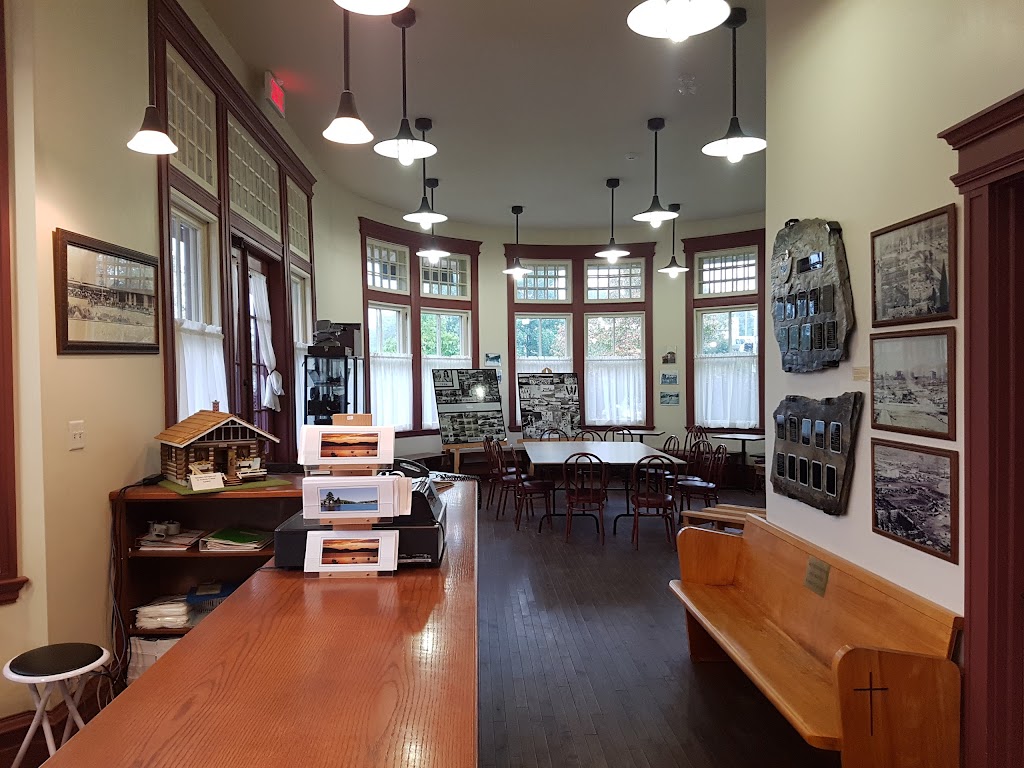 Tourist Information Bureau of Sainte-Agathe-Des-Monts | 24 Rue St Paul E, Sainte-Agathe-des-Monts, QC J8C 3M3, Canada | Phone: (819) 326-0457