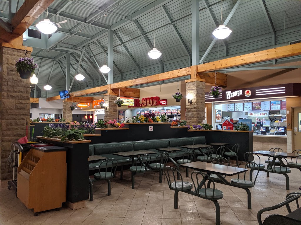 Gift & Convenience Store | 495 York Rd, Niagara-on-the-Lake, ON L0S 1P0, Canada | Phone: (905) 641-1805