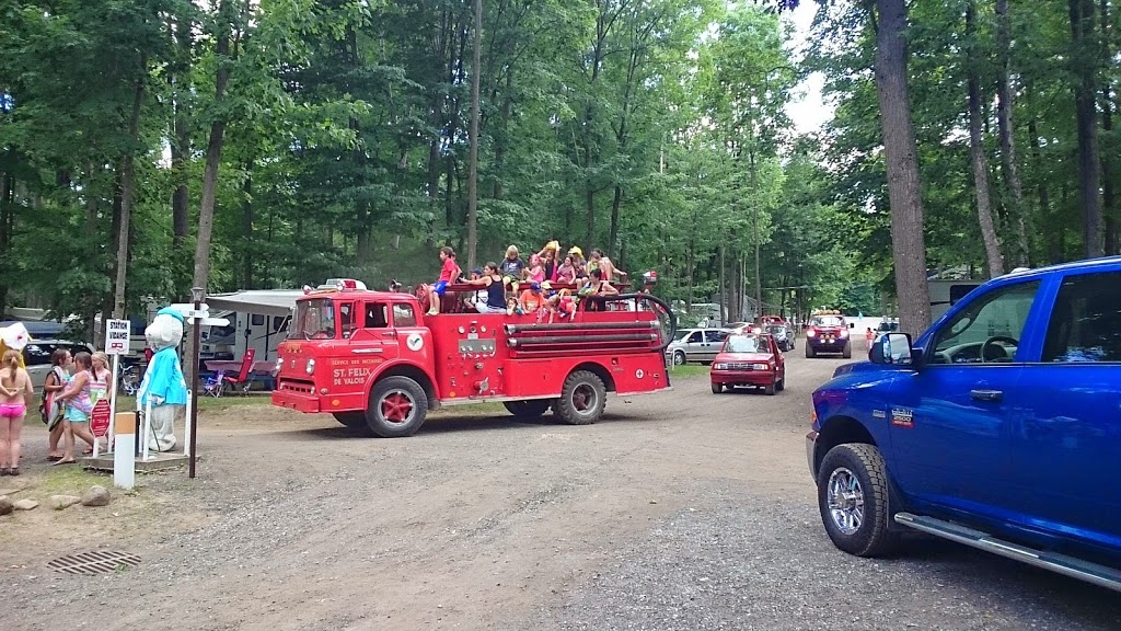 Camping Aux Bouleaux | 2294 Rang Saint-Léon, Saint-Félix-de-Valois, QC J0K 2M0, Canada | Phone: (450) 889-5809