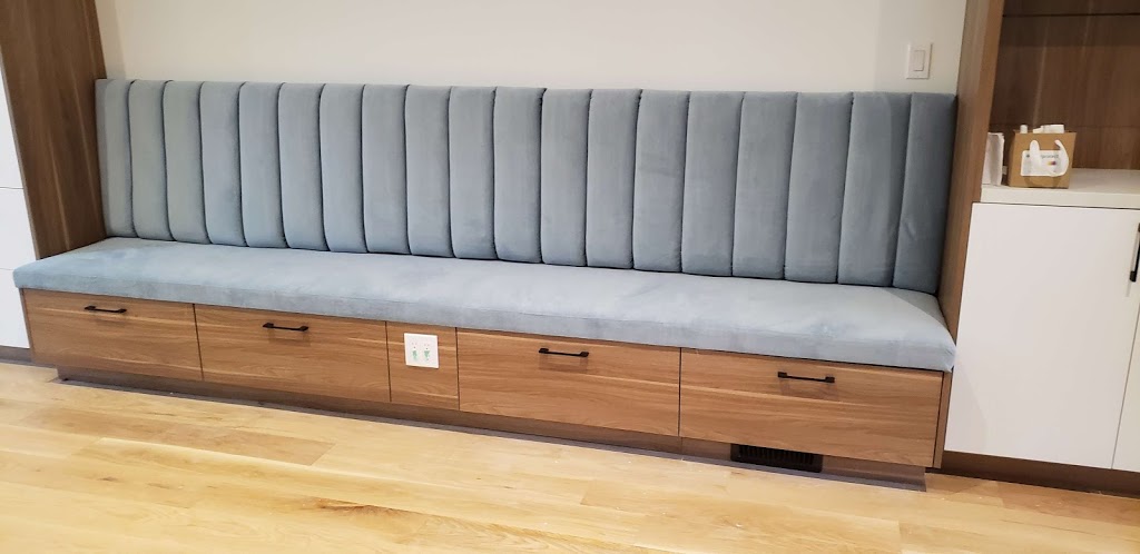 T J Fine Upholstering Furniture | 1665 St Clair Ave W, Toronto, ON M6N 1H9, Canada | Phone: (416) 653-2991