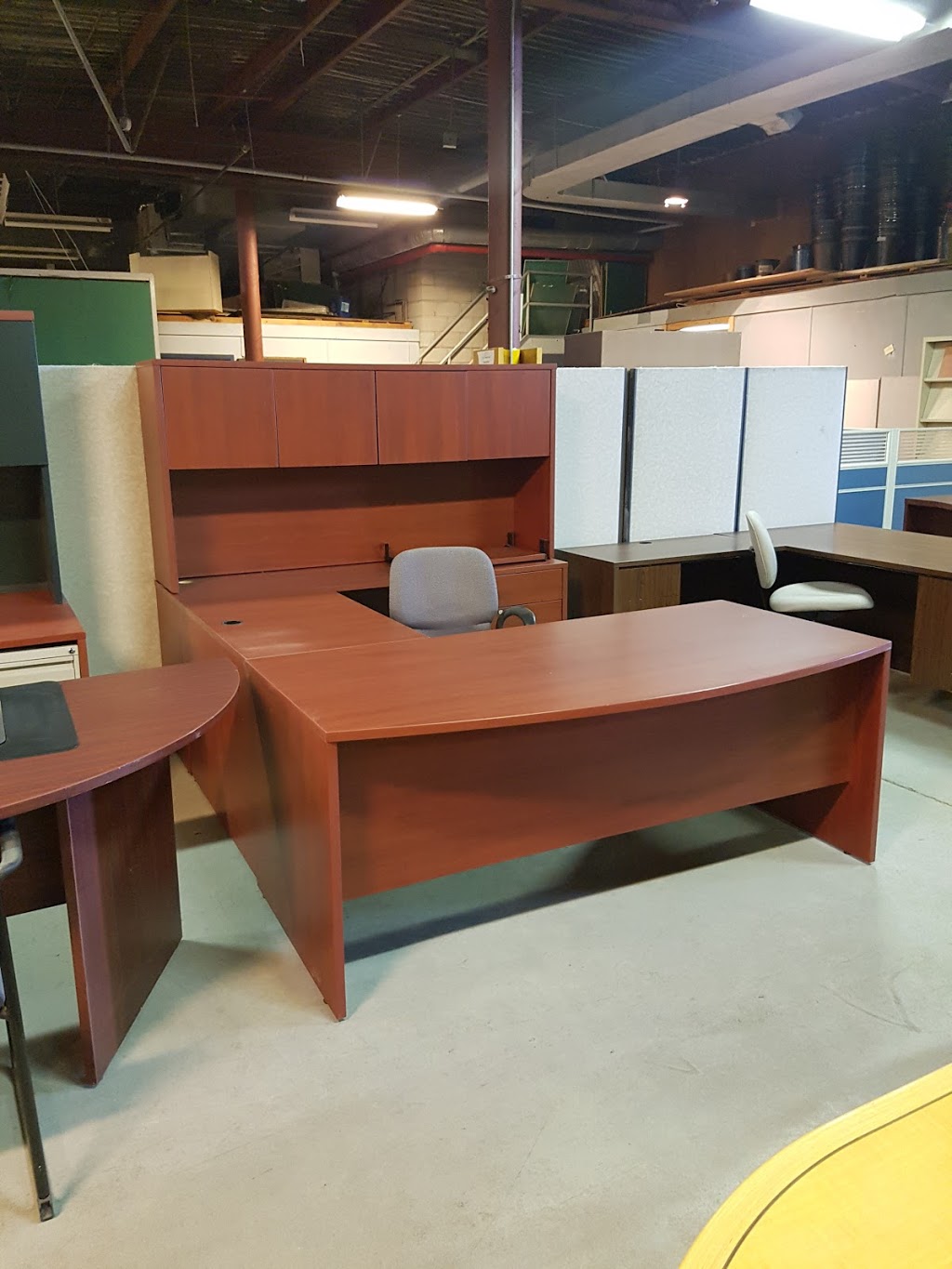LEntrepôt Mobilier de Bureau | 170 Boulevard de lIndustrie, Candiac, QC J5R 1J3, Canada | Phone: (866) 272-9515