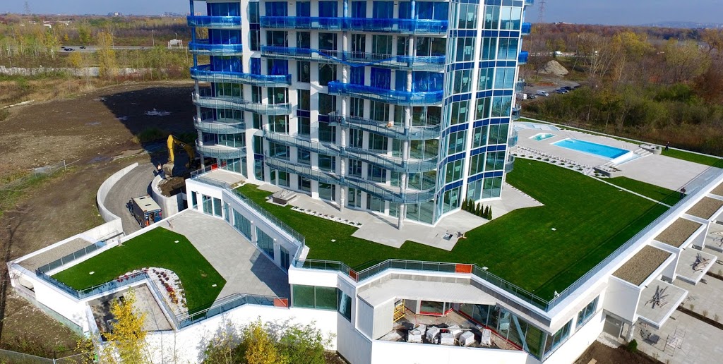 Condos Aquablu - Bureau des ventes | 108 Chemin du Bord-de-lEau, Laval, QC H7X 1S8, Canada | Phone: (514) 654-2782