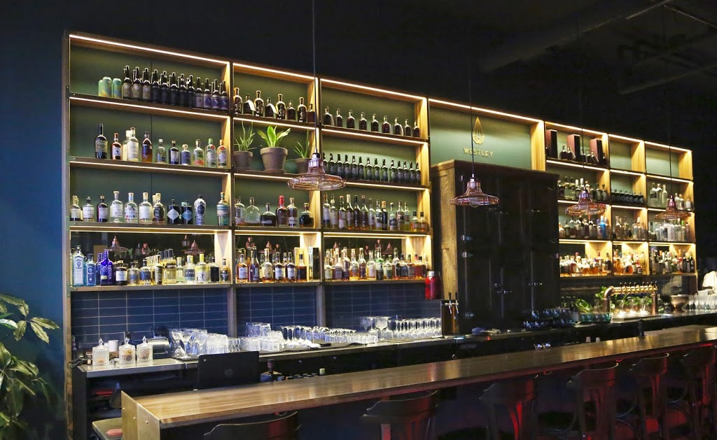 Westley - Artisans restaurateurs | 3200 Rue King Ouest suite a 140, Sherbrooke, QC J1L 1C9, Canada | Phone: (819) 791-2229