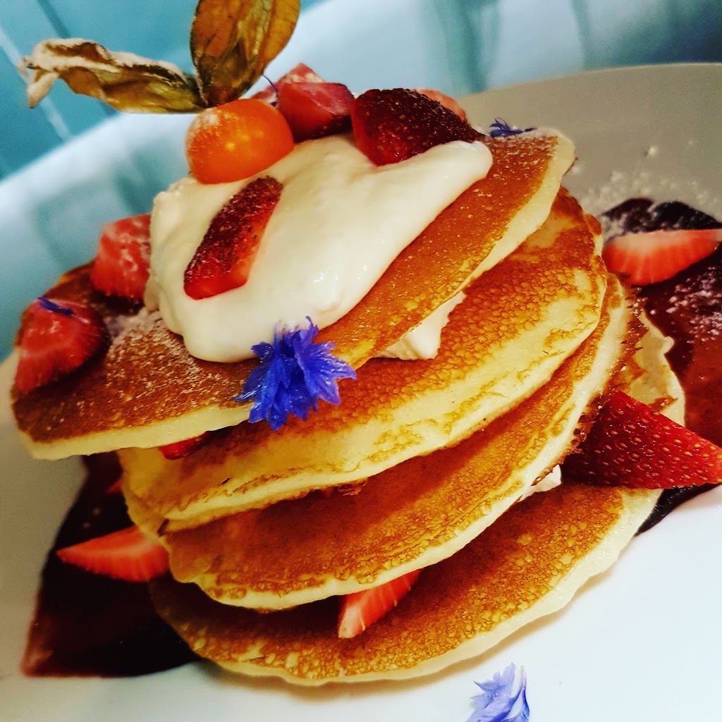 Artisan Bistro | 777 Royal Oak Dr, Victoria, BC V8X 4V1, Canada | Phone: (250) 590-9333