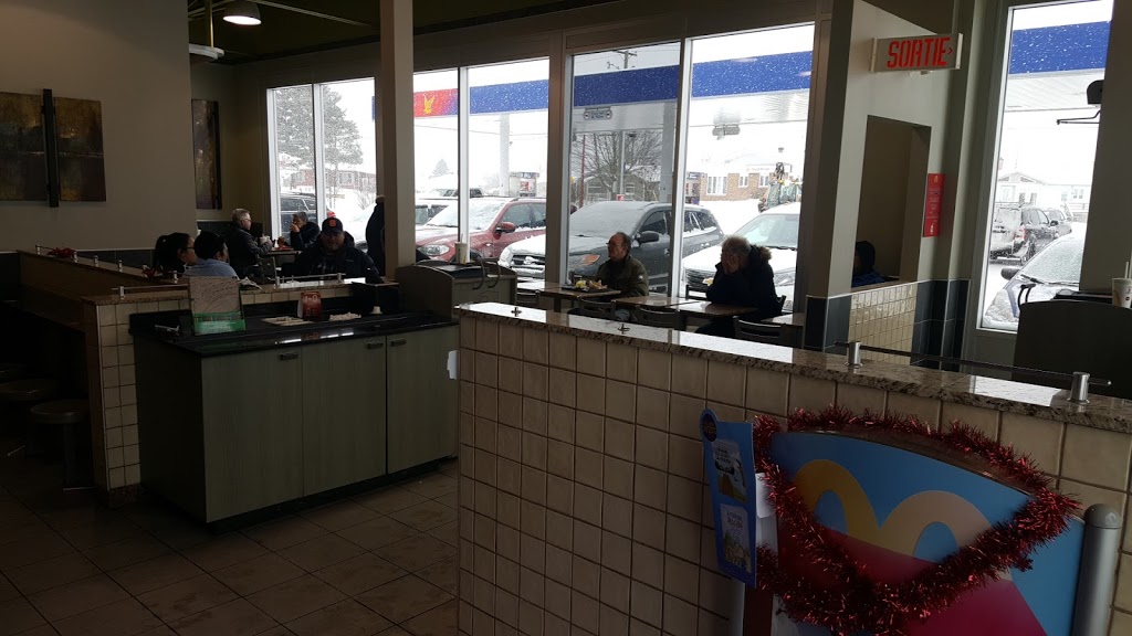 McDonalds | 1051 Route Louis-Cyr, Saint-Jean-de-Matha, QC J0K 2S0, Canada | Phone: (450) 886-0161