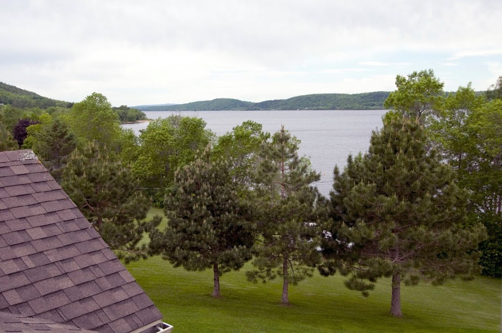 Belleisle Bay Bed & Breakfast & In-HomeCatering | Log Cabin Ln, Kiersteadville, NB E5T 3P6, Canada | Phone: (506) 485-2359