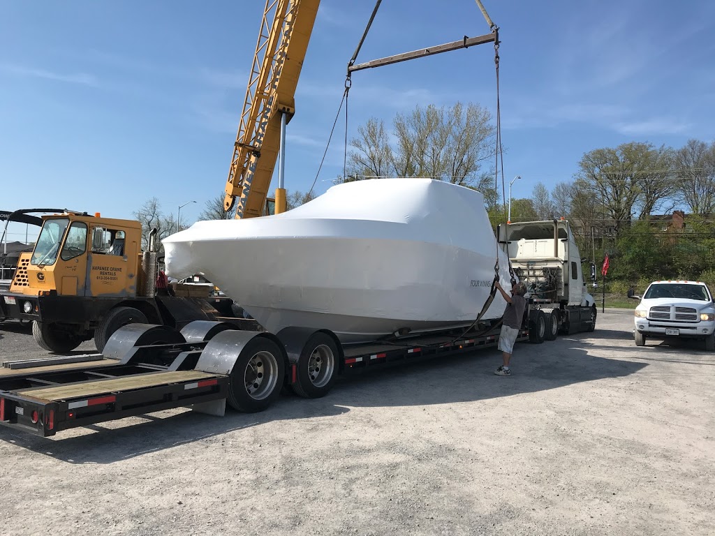 The Boat Warehouse "Worlds Largest Four Winns and Lowe Dealer" | 2157 Bath Rd, Kingston, ON K7M 4Y3, Canada | Phone: (613) 634-3416