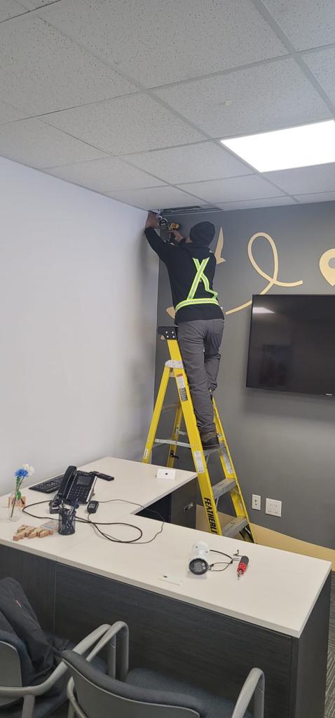 Vkam Automation & Security systems | 612 Bardal Bay, Winnipeg, MB R2G 0J2, Canada | Phone: (431) 335-7952