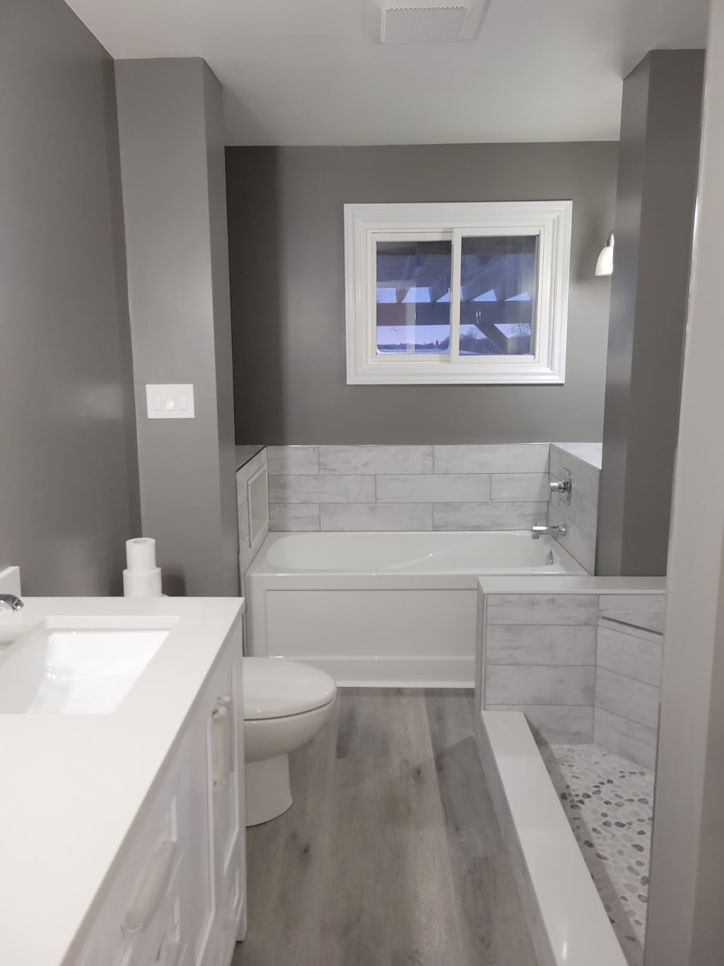 Tiles Direct & Painting Inc. | Larida Path, Oshawa, ON L1L 0G4, Canada | Phone: (437) 227-8368