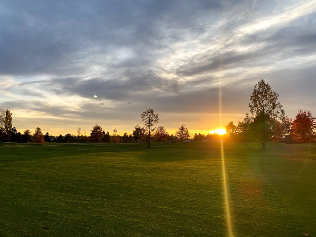 Meadow Gardens Golf Course Ltd | 19483 Lougheed Hwy, Pitt Meadows, BC V3Y 2J5, Canada | Phone: (604) 465-5474