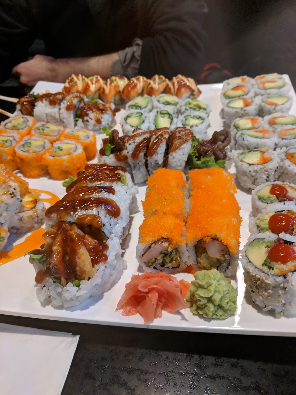 Sushi N | 726 St Annes Rd, Winnipeg, MB R2N 0A2, Canada | Phone: (204) 254-4647