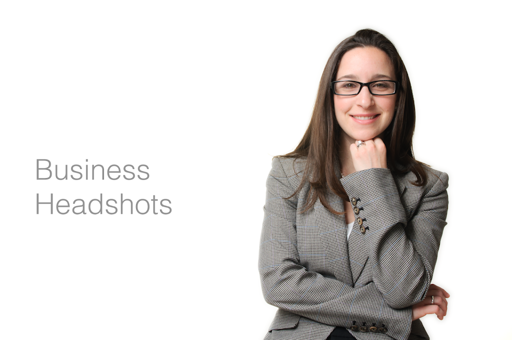 Zodiac Photography | 133 Newport Square, Thornhill, ON L4J 7N6, Canada | Phone: (416) 616-0071
