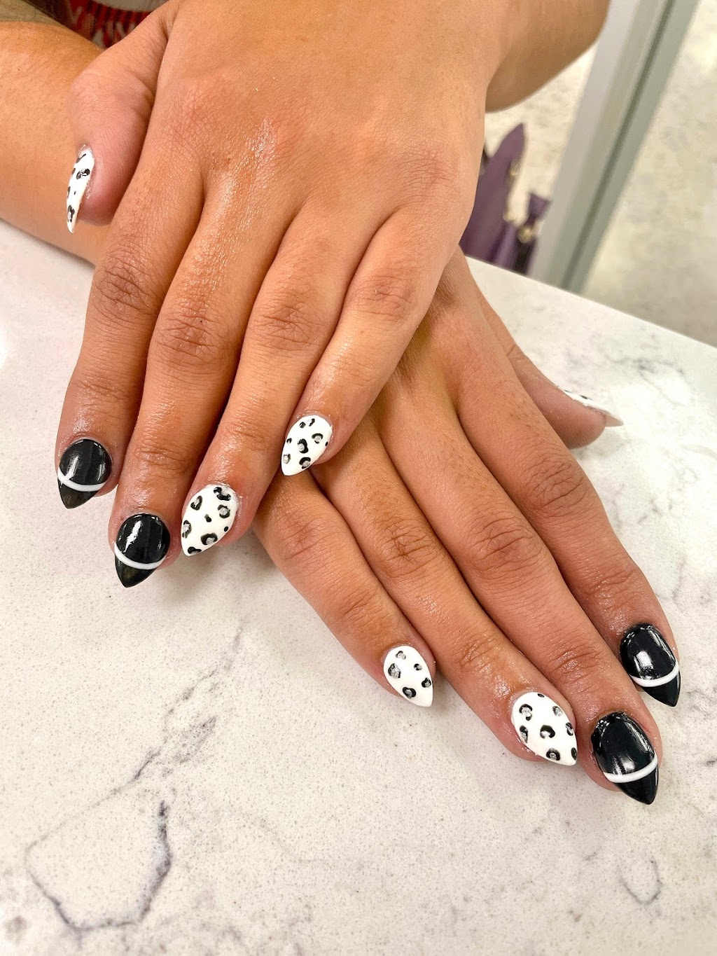Rosies Nails | 1200 Pembroke St W, Pembroke, ON K8A 7T1, Canada | Phone: (613) 732-2502