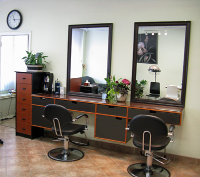 Royal 209 Beauty Salon | 209 Royal York Rd, Etobicoke, ON M8V 2V5, Canada | Phone: (416) 255-8201