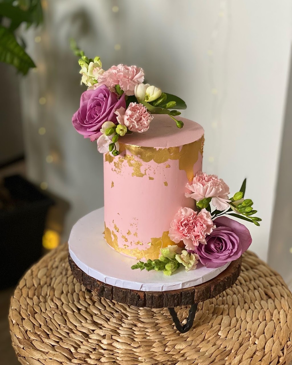 The Cake Tender- By appointments only | Vanier Dr, Kitchener, ON N2C 2J4, Canada | Phone: (647) 620-9602