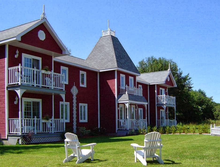Auberge du Manoir Dauth | 21 Boulevard Lanaudière, Sainte-Anne-de-la-Pérade, QC G0X 2J0, Canada | Phone: (418) 325-3432