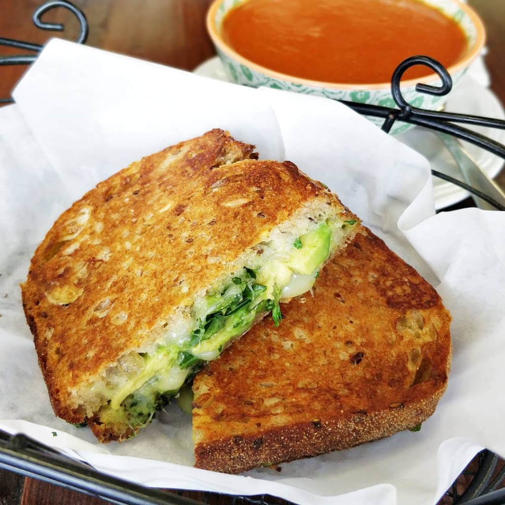 Millwood Melt | 902 Millwood Rd, East York, ON M4G 1X1, Canada | Phone: (647) 885-7048