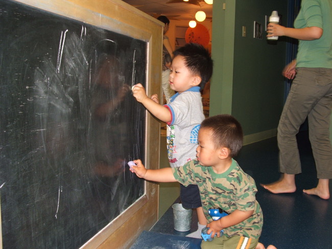EYES Child Care Vaughan | 960 Edgeley Blvd, Concord, ON L4K 4V4, Canada | Phone: (416) 901-5434