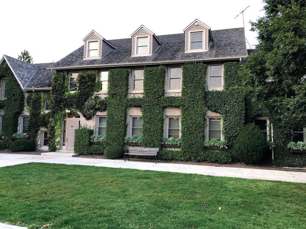 Butterfly Conservatory Parking | 2565 Niagara Pkwy, Niagara-on-the-Lake, ON L0S 1J0, Canada | Phone: (905) 358-0025