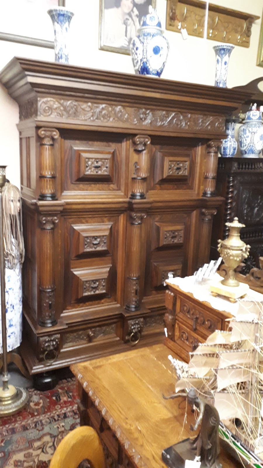 Classic European Antiques | 13314 126 Ave NW, Edmonton, AB T5L 3E1, Canada | Phone: (780) 482-4414