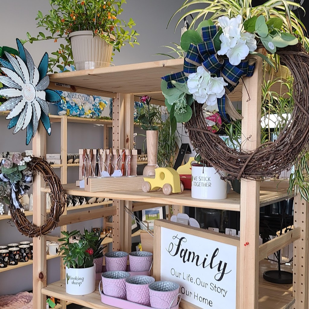 Petitpaw-Designs Florist | 61 Stella Dr Unit 9, Porters Lake, NS B3E 0G4, Canada | Phone: (902) 719-5517