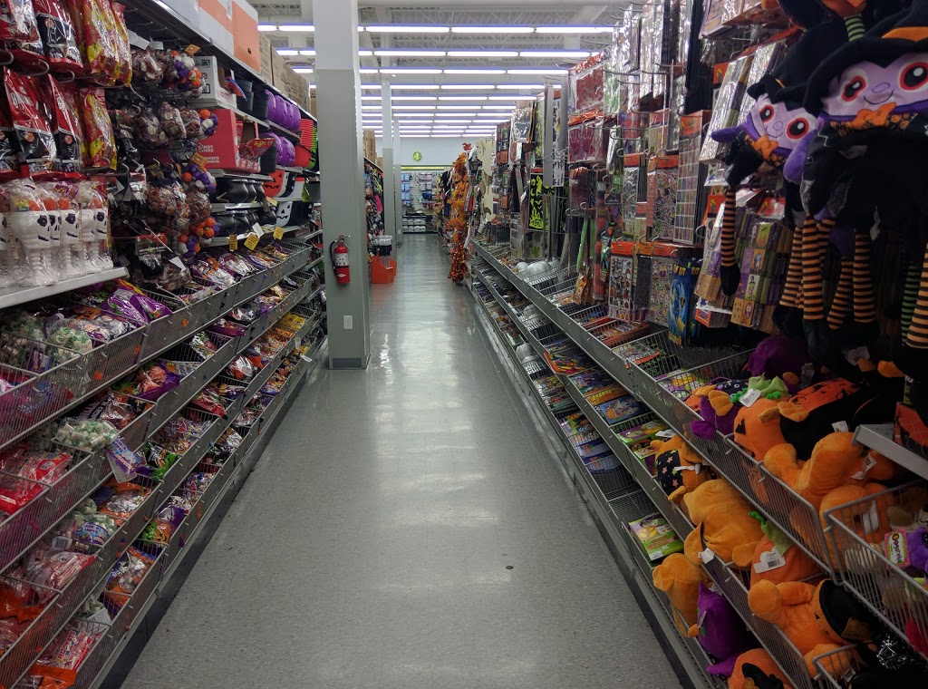 Dollarama | 4 Forest Hills Pky, Cole Harbour Shopping Centre, Dartmouth, NS B2W 5G7, Canada | Phone: (902) 434-8895