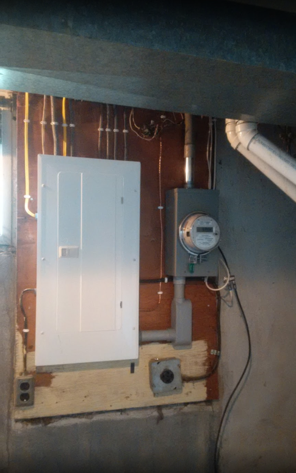 IHS Electric | 217 Albert St, Stratford, ON N5A 3K7, Canada | Phone: (519) 301-5606
