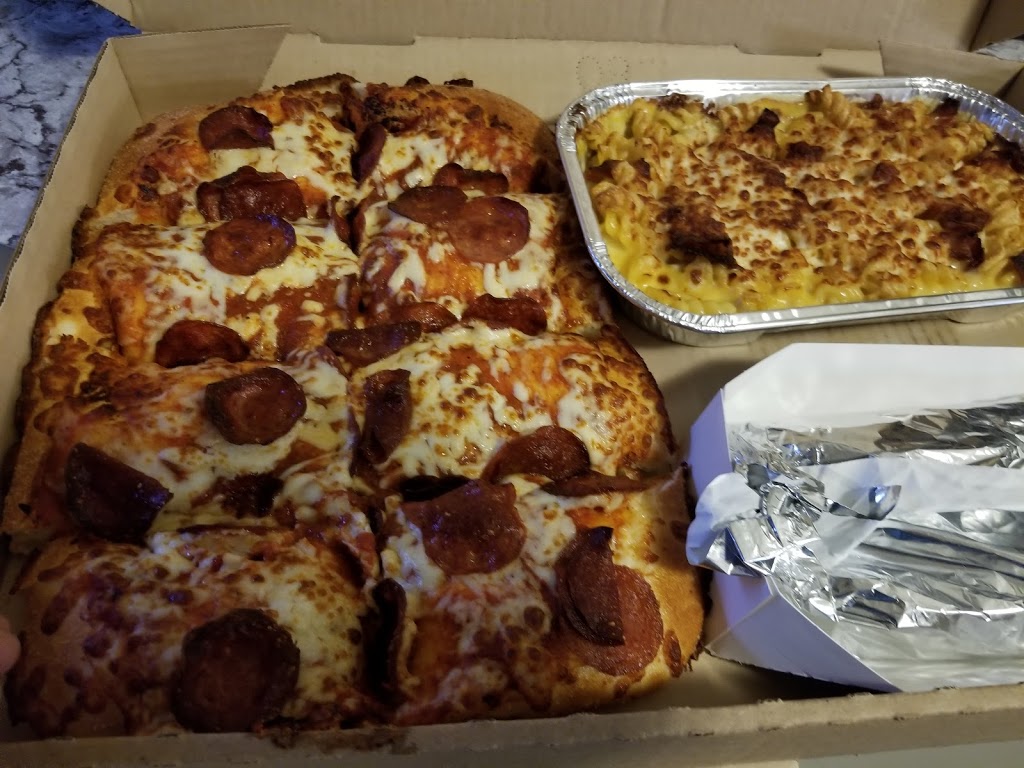 Pizza Hut | 1440 52 St NE, Calgary, AB T2A 4T8, Canada | Phone: (403) 310-1010