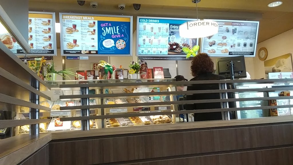Tim Hortons | 1421 Grand Marais Rd W, Windsor, ON N9E 4V1, Canada | Phone: (519) 250-9711