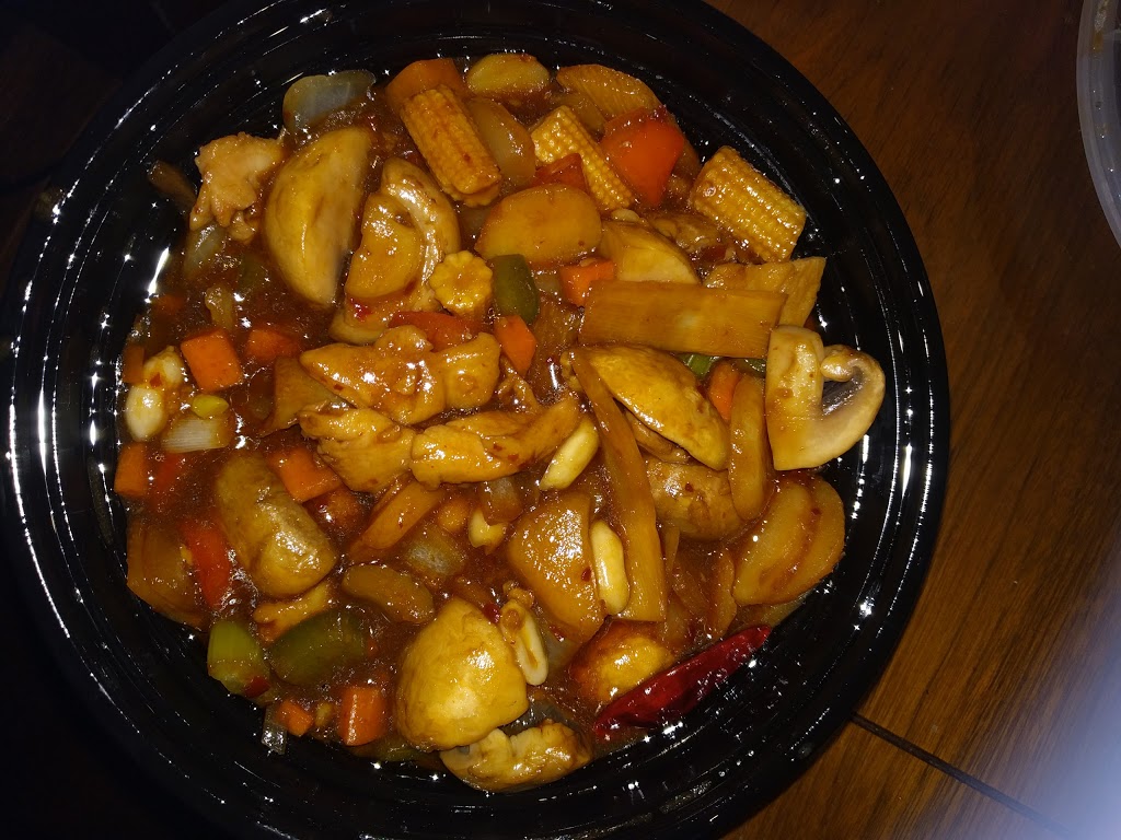 Dragon Gem Chinese Restaurant | 1822 Whites Rd N, Pickering, ON L1V 4M1, Canada | Phone: (905) 837-9666