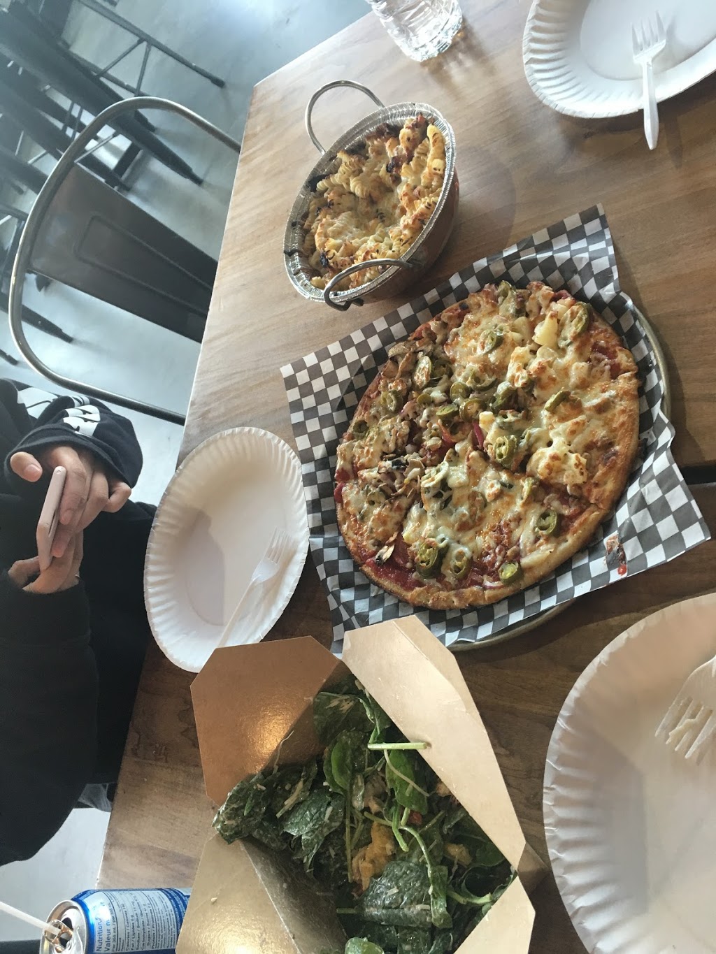 The Mad Italian Pizza | 20780 Willoughby Town Centre Dr, Langley City, BC V2Y 1X1, Canada | Phone: (604) 371-4410