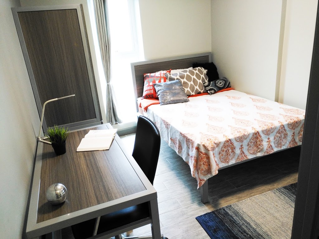 Accommod8u | 150 University Ave W #4, Waterloo, ON N2L 3E4, Canada | Phone: (519) 340-0172