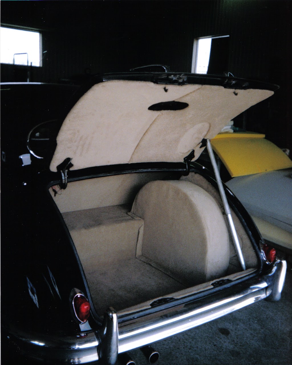 Maple Lane Tarps & Upholstery | 12513 Longwoods Rd, Thamesville, ON N0P 2K0, Canada | Phone: (519) 692-5233
