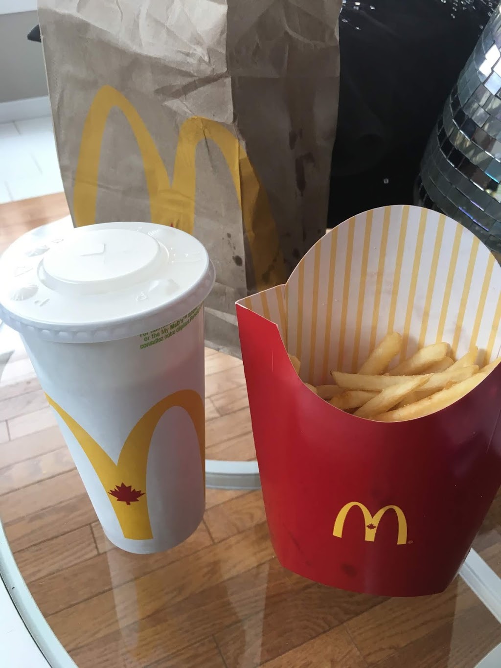 McDonalds | 34 Livingston Ave, Grimsby, ON L3M 4H8, Canada | Phone: (905) 945-5491