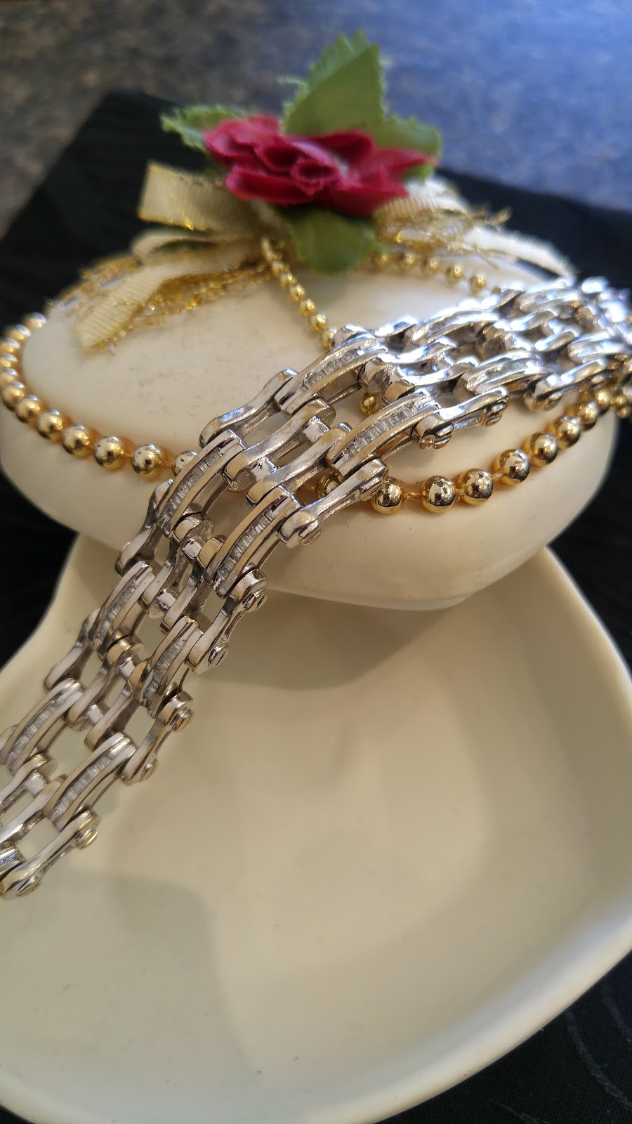 Diamond & Gold Treasures (Jewellery) | 4330 Colonel Talbot Rd, London, ON N6P 1P9, Canada | Phone: (519) 652-0526
